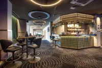 Nightcap at Hotel Victor Hotels in Middleton