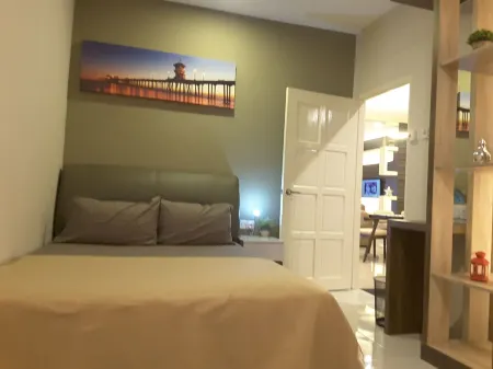 Laman Kurnia Holiday House Отели в г. Кота-Бару