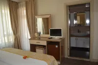 Yildirim Hotel