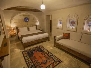 ZARA CAVE HOTEL +10 Adults Only