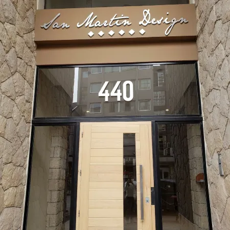 Urbana Suites & Studios 440