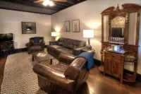 The Winchester Lodge