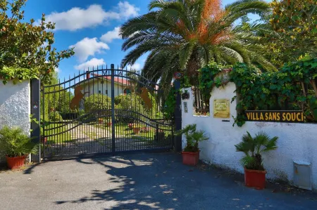 B&B Villa Sans Souci Отели в г. Тольфа