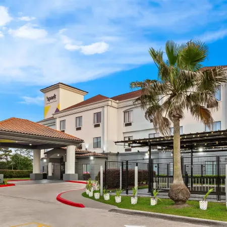 Spark by Hilton Houston Hobby Airport