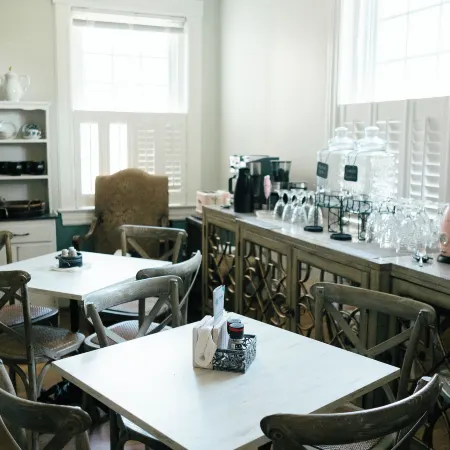 The Carriage House Inn Bed and Breakfast
