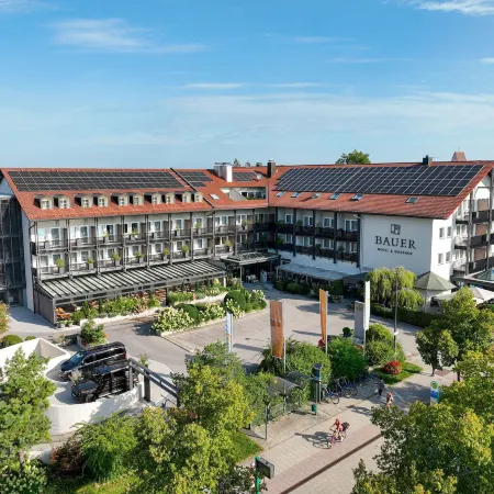 Bauer Hotel Und Restaurant