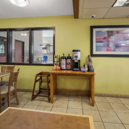 Americas Best Value Sandman Inn