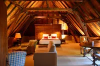 Château de Bagnols Hotels in Bully