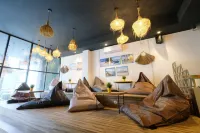 Lopi Hotel