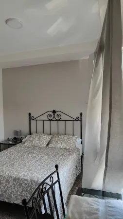 Hostal la Cañada Segoviana Отели рядом с достопримечательностью «Plaza de Toros de Illescas»