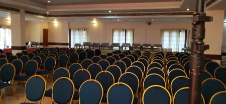 Hotel Meadows International