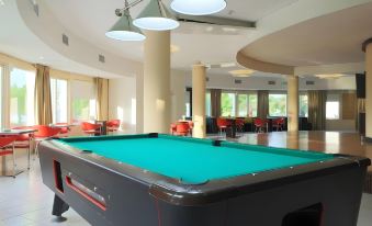 Holiday Beach Resort