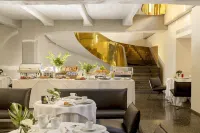 Hotel Royal Bissolati - servizio colazione
