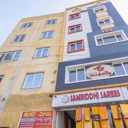 Hotel Midcity