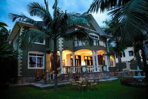 Amata n'Ubuki Boutique Hotel Ltd