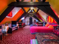 Hotel Mozart Hotels near Metro Etangs Noirs