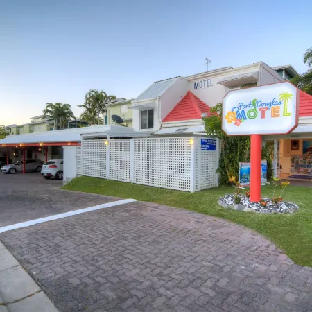 Port Douglas Motel