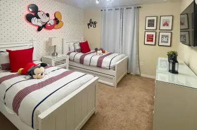 Upstay Family Home w Private Pool Resort Access Hotels in Four Corners
