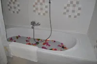 Résidence Chahd Hotels in Ghizen