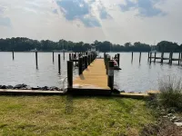 Renovated, Waterfront, Large Private Deep Water Dock, Cowboy Pool, Fire Pit