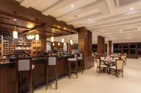 Regenta Resort & Spa By Riverside, Chitwan - bar