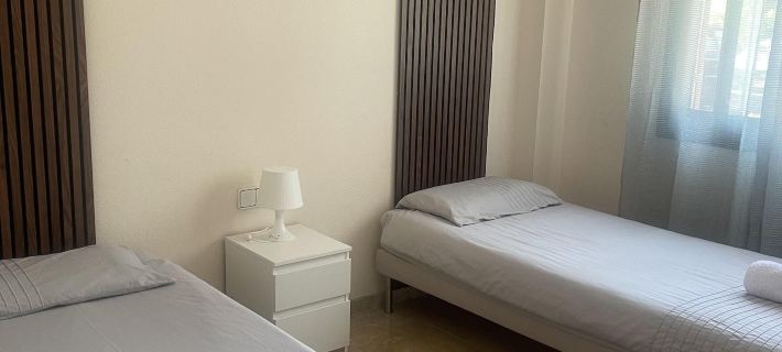 2 Bed Flat-Sleeps 4-Pets-Parking-Marina Duquesa Hotels in Manilva