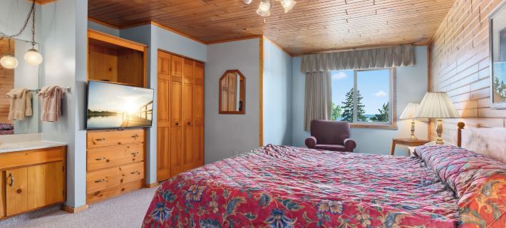The Lodges at Breezy Point Hotels in Breezy Point