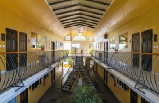 Hotel Tamarindo Inn - 1 mi to Tamarindo Beach