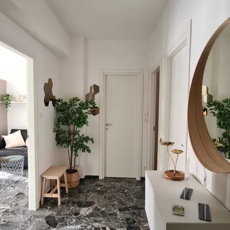 Eleonora's House