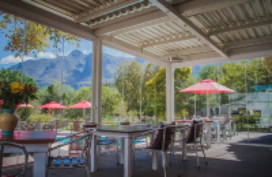 Aan de Oever Guesthouse