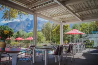 Aan de Oever Guesthouse Hotels in Swellendam