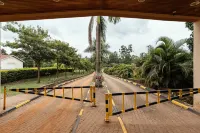 Mbale Resort Hotel - parking