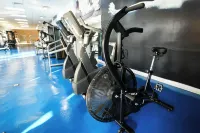 Mövenpick Grand Al Bustan Dubai - Gym