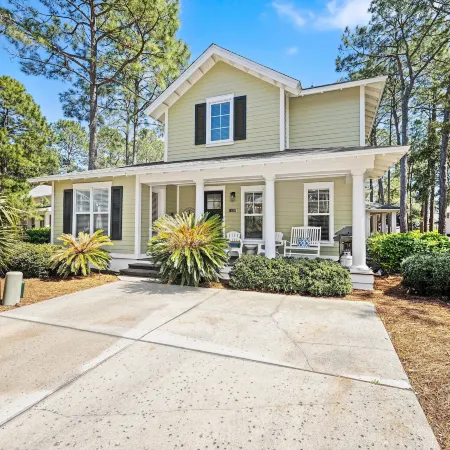 1352 Laurel Grove Home