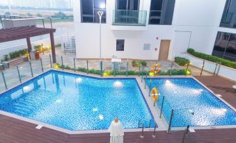 Bloomfields Modern 2BR Azizi Gardens