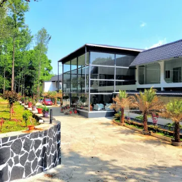 Kolaahalam Mainland Resorts & Spa