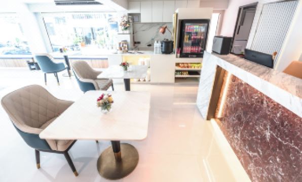 Near Don Mueang Hotel