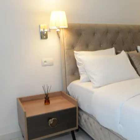 Bi Hotel SARL