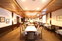 Hotel-Landgasthof Schuster Hotels in Berching