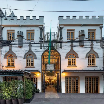 Hotel Parián Отели рядом с достопримечательностью «Театр «Арт-Хаус-Мехико»»