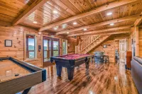 Bear Ridge 3 Bedroom Cabin by RedAwning