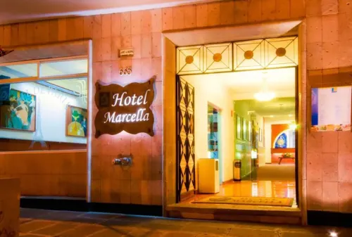 Hotel Marcella Clase Ejecutiva - 3-Star