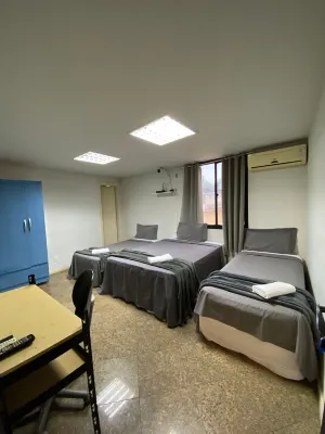 M.E.C Office Hostel Hotels in Нітерой