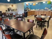 Sunbird Cape Cod Annex Hotels in West Yarmouth