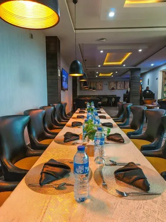 The Willows Nest Hotel Ibadan Отели рядом с достопримечательностью «Университет Ибадан»