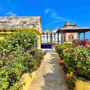 By Calamari Homes - El Porvenir Hotel Exterior