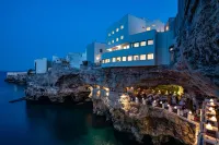 Hotel Grotta Palazzese Các khách sạn gần Ponte Borbonico di Lama Monachile