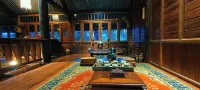 Moc Homestay & Villa Hôtels à : Thủy Xuân