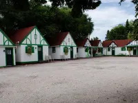 Chalet Motel Hotels in Custer