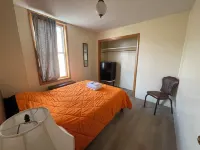 แนชวอค ลอดจิ้ง - โฮสเทล โรงแรมใน